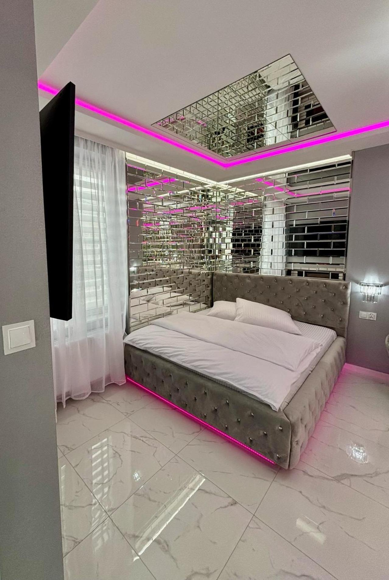 Apartament "Prezydencki Deluxe" Centrum Z Duza Wanna Dla Dwojga Gniezno Dış mekan fotoğraf